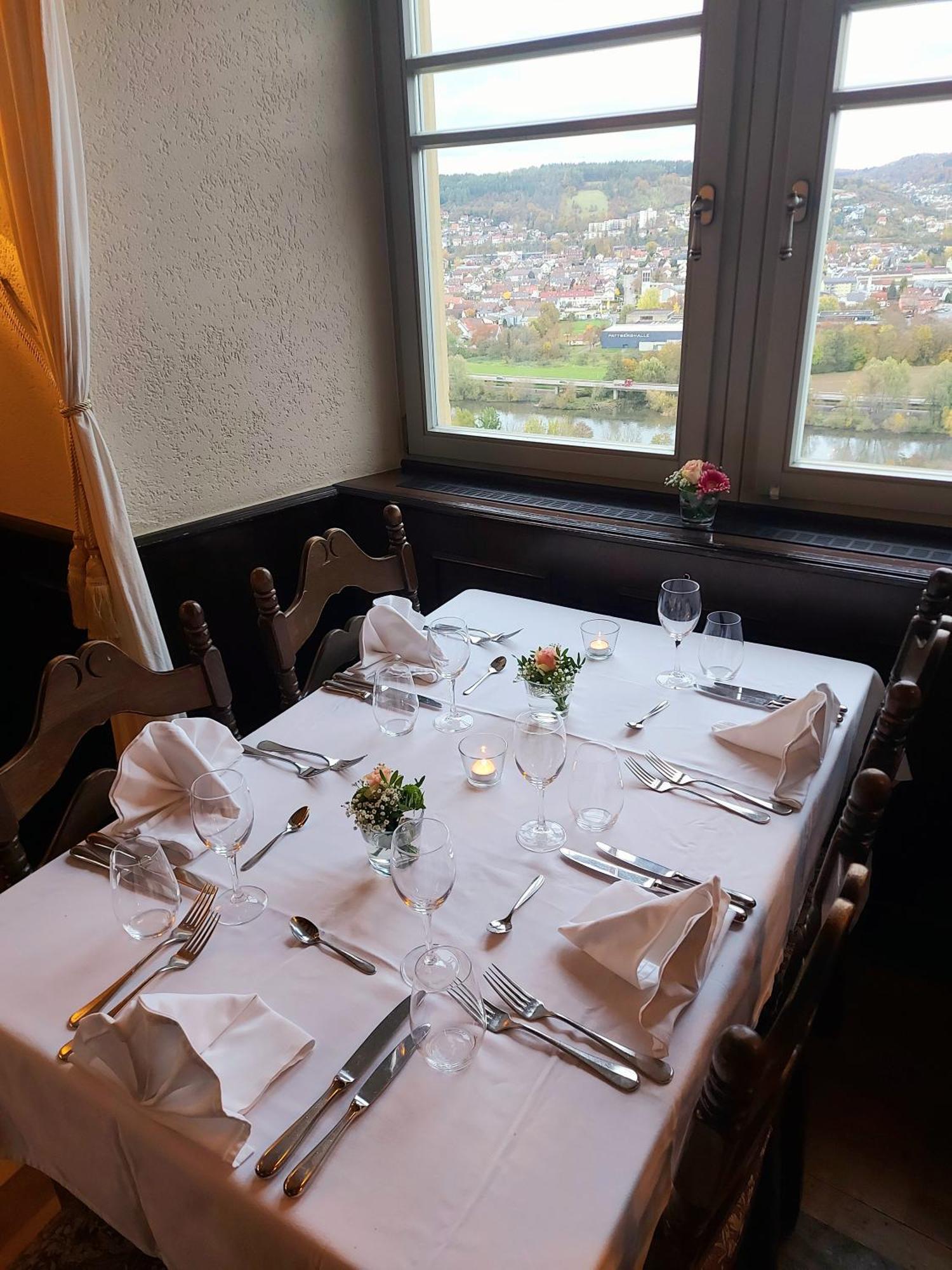 Eventlocation & Hotel Schloss Neuburg Obrigheim المظهر الخارجي الصورة