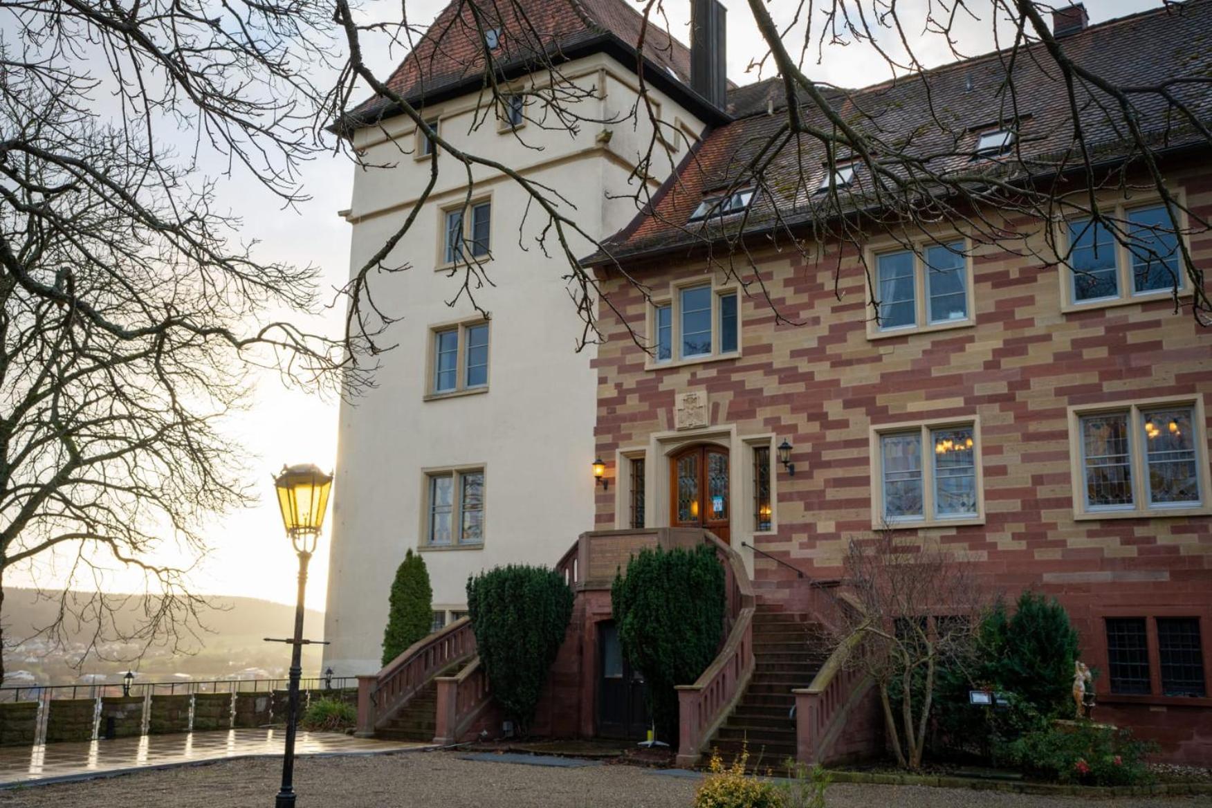 Eventlocation & Hotel Schloss Neuburg Obrigheim المظهر الخارجي الصورة